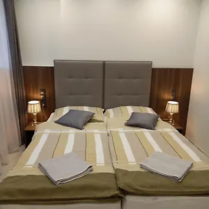 Mini Apartament