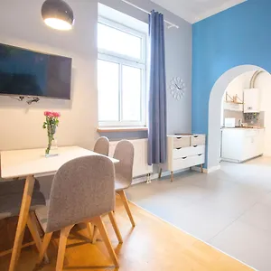 Smart Old Town Apartament